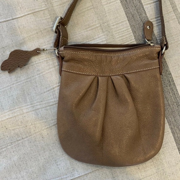 Roots Leather Purse - Picture 2 of 3